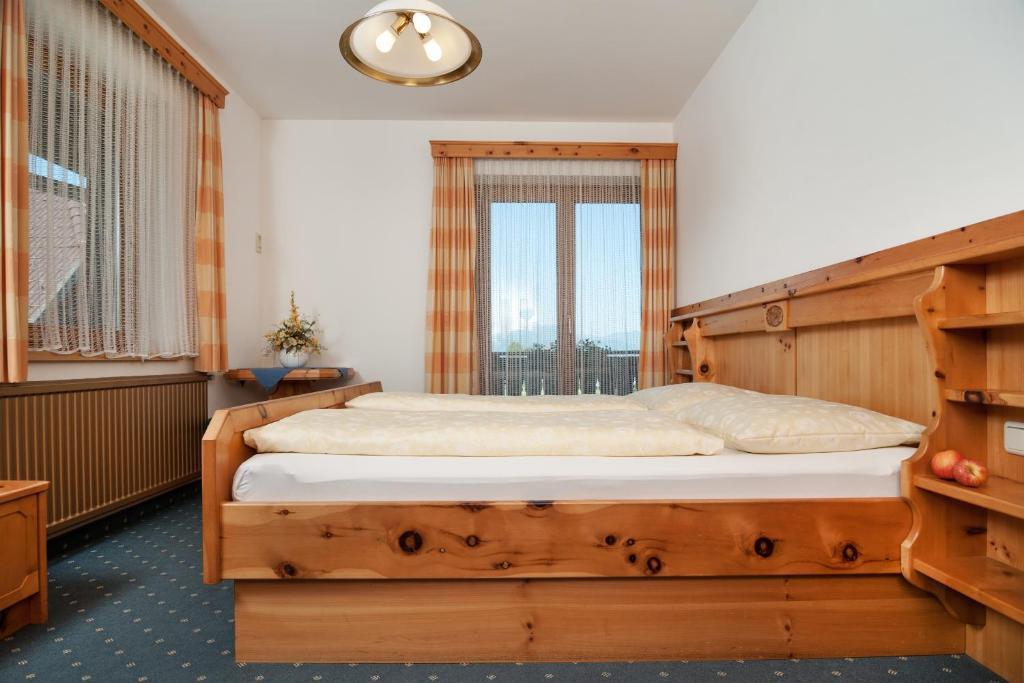 Hubertushof Hotel Latschach ober dem Faakersee Værelse billede
